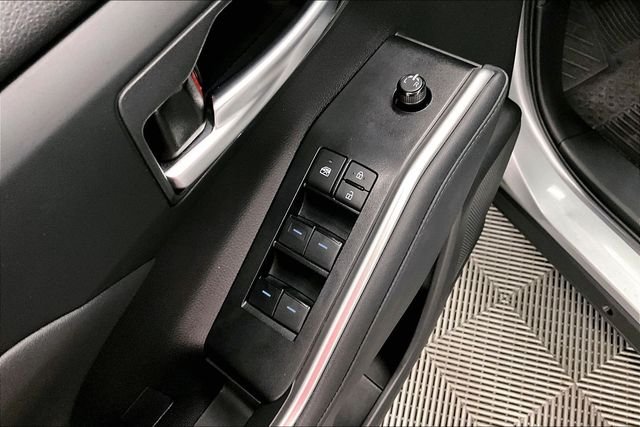 2024 Toyota Highlander XLE - Photo 32