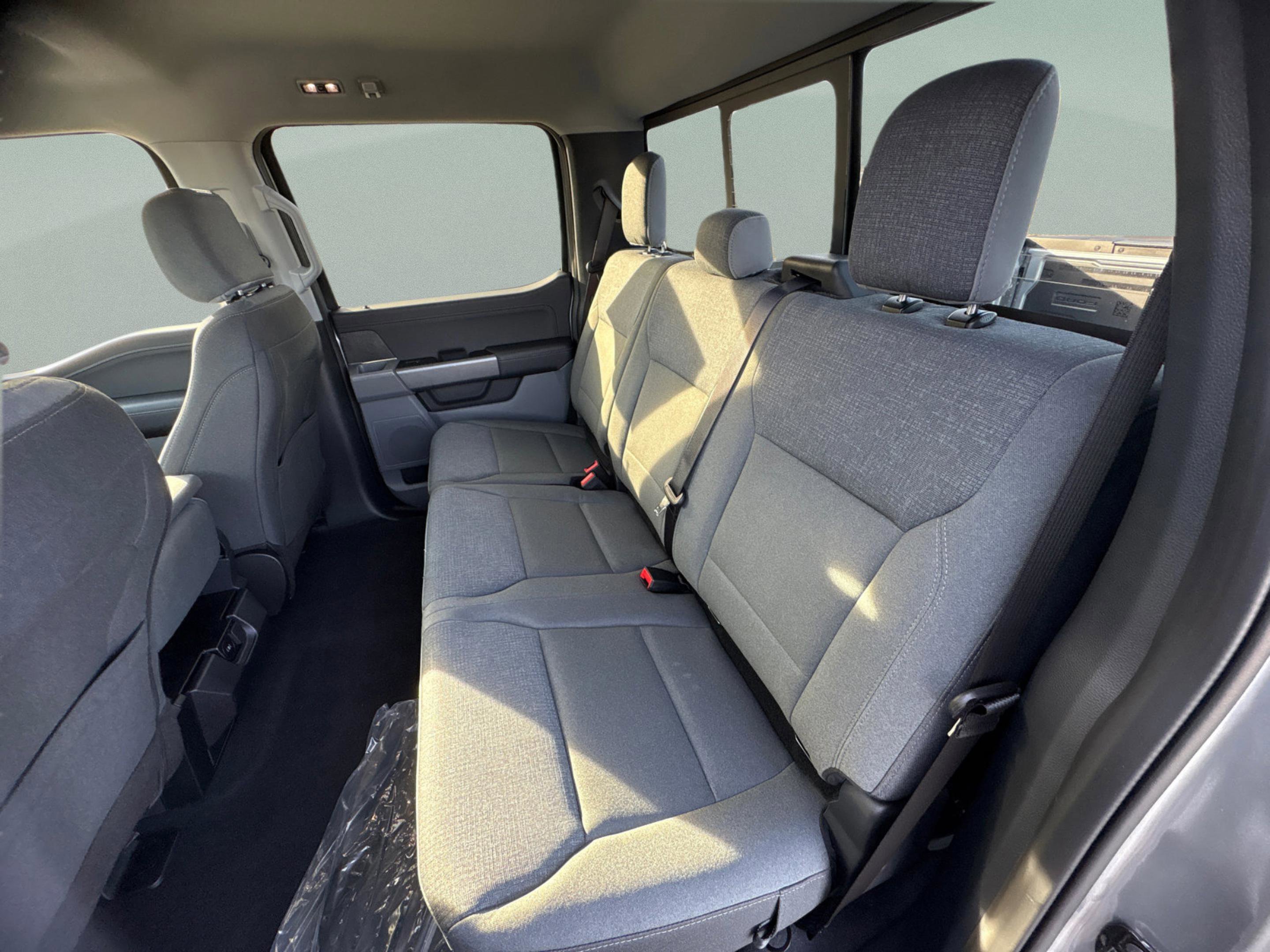 New 2026 Iconic Silver Metallic Ford XLT image 11