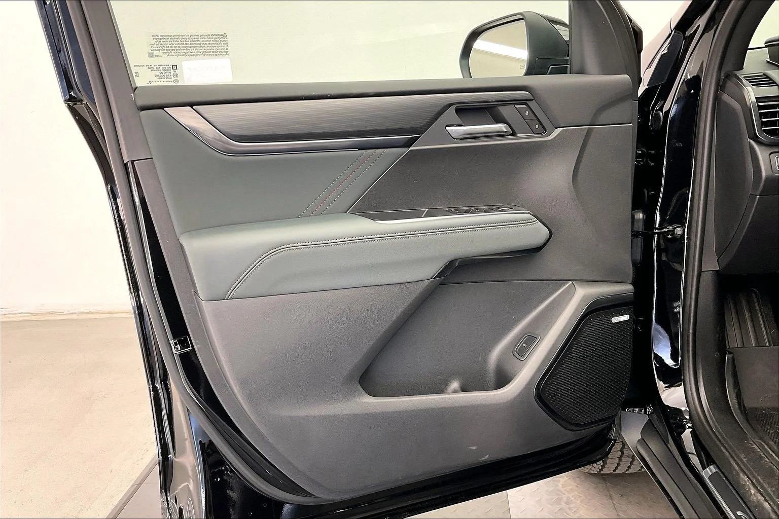 New 2026 Ebony Twilight Metallic GMC AWD AT4 image 12