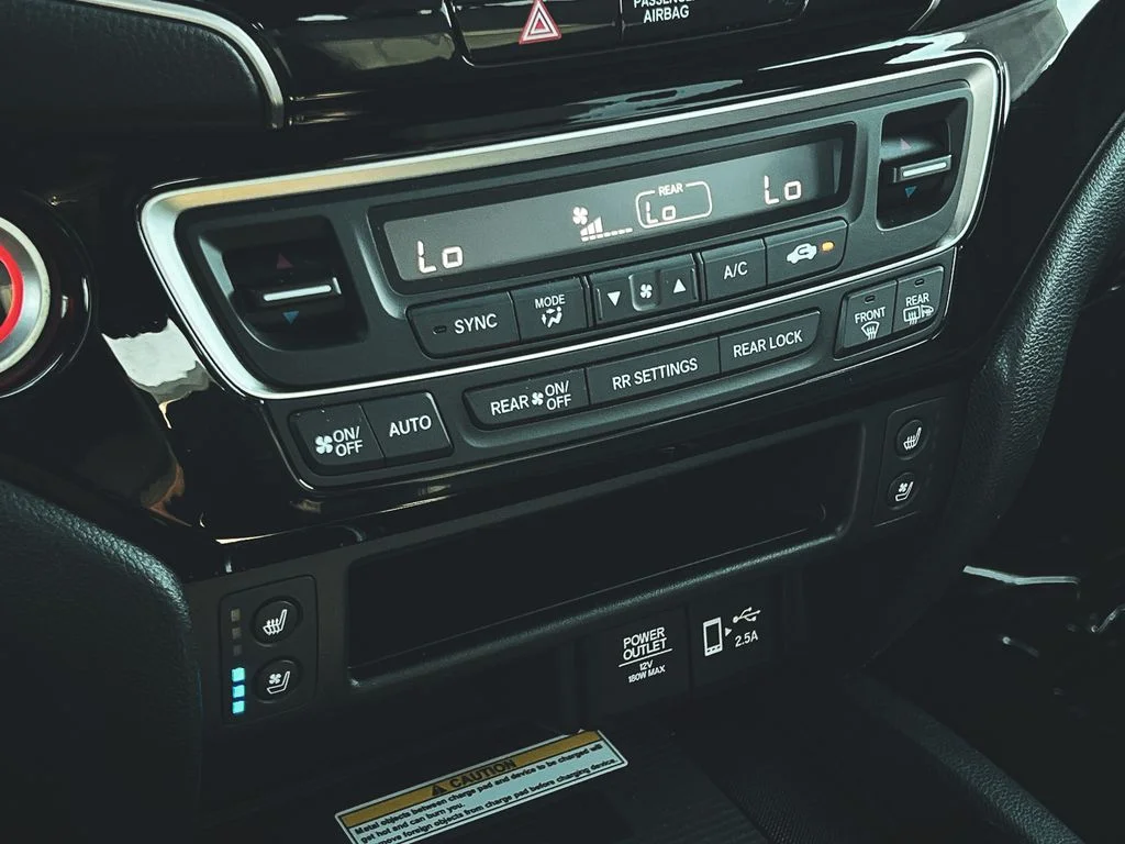 2020 Honda Passport Elite - Photo 25