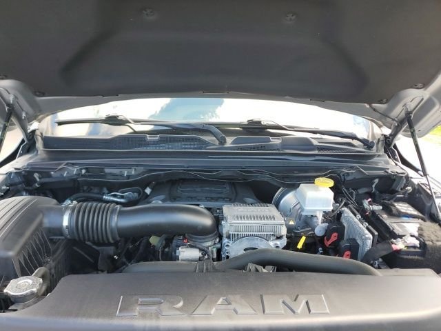 Used 2021 Silver Ram Big Horn/Lone Star image 11