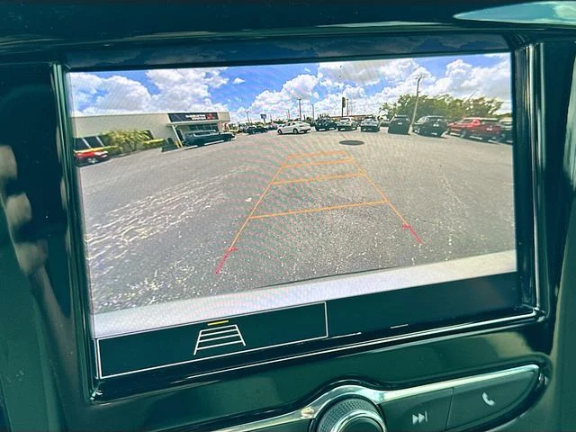 Used 2022 Silver Chevrolet LS image 13