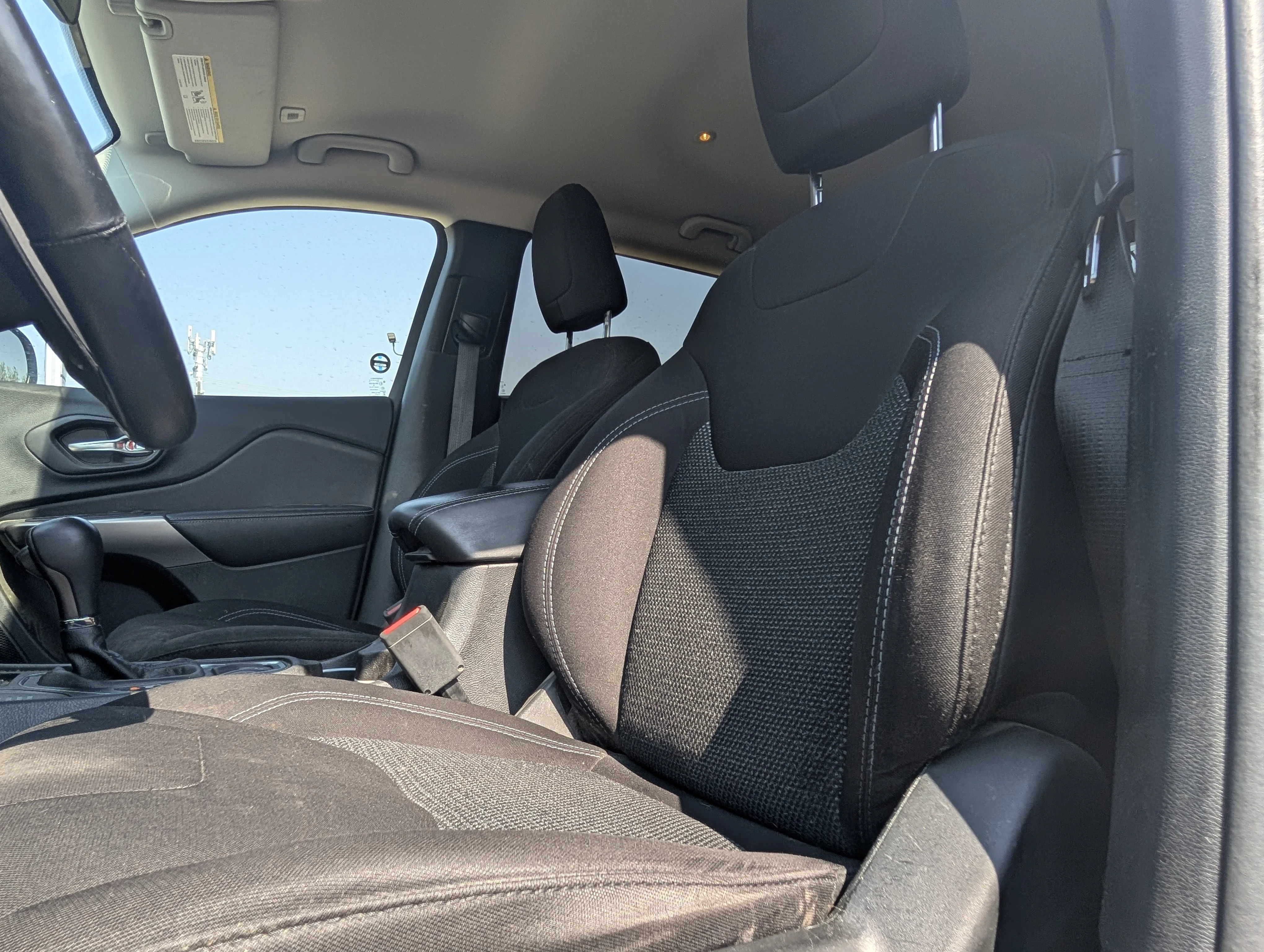 Used 2019 Bright White Jeep Sport image 8