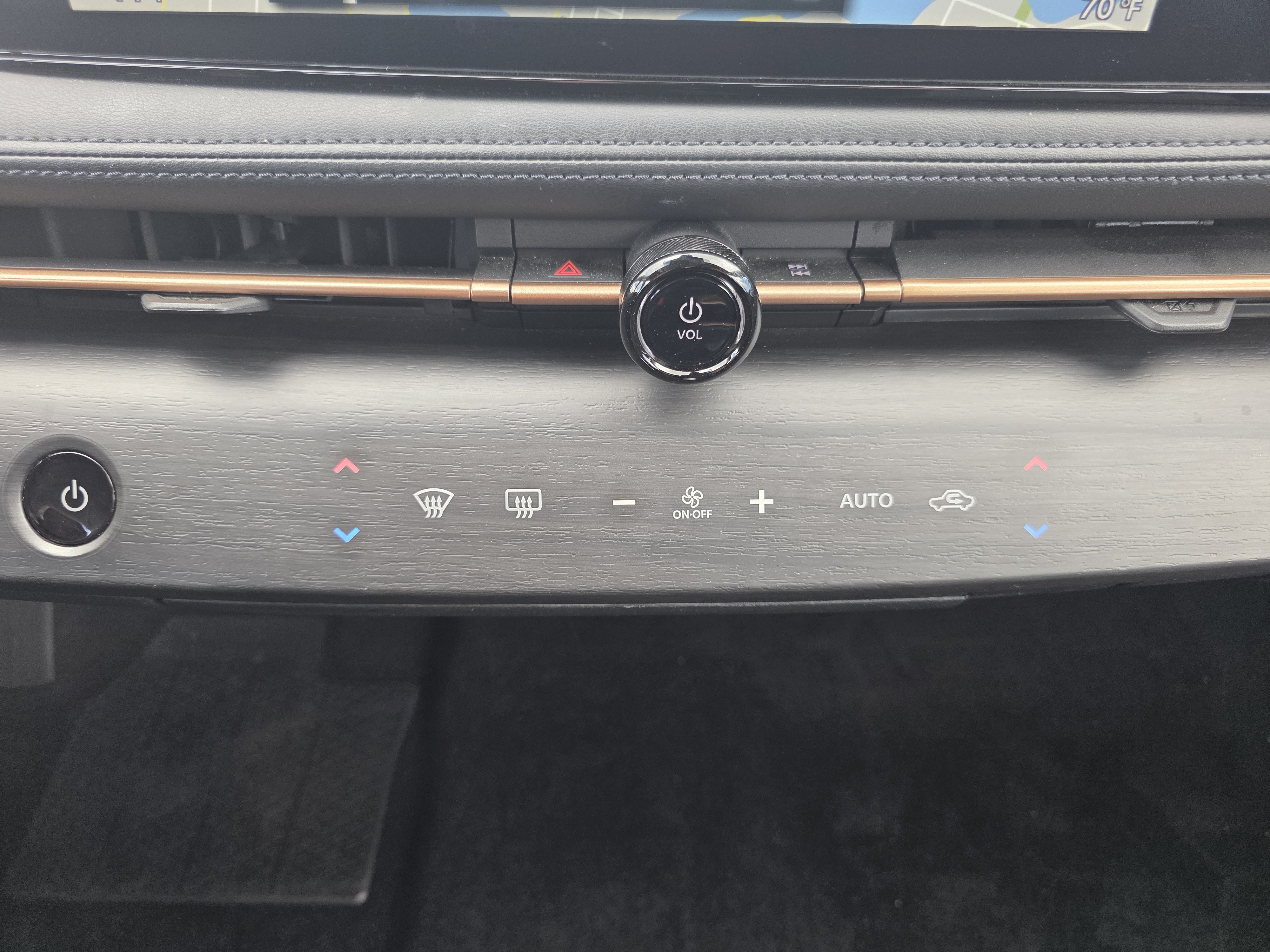 Certified Used 2023 Black Diamond Pearl Nissan VENTURE+ image 14