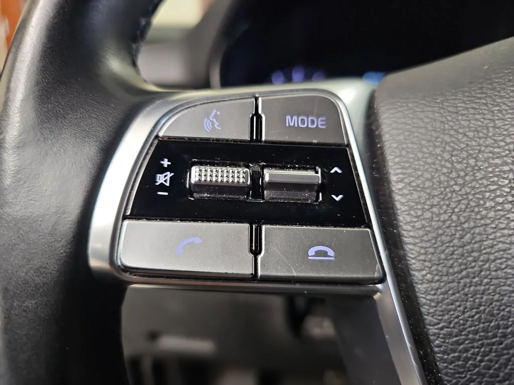 Used 2021 Silver Kia SX image 18