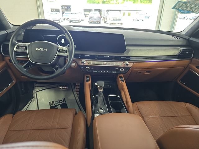 Used 2024 Green Kia SX-Prestige X-Pro image 11