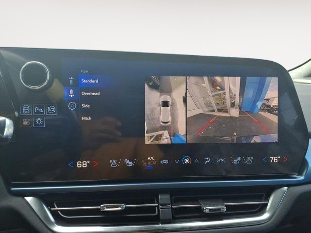 2025 Chevrolet Equinox EV LT - Photo 15