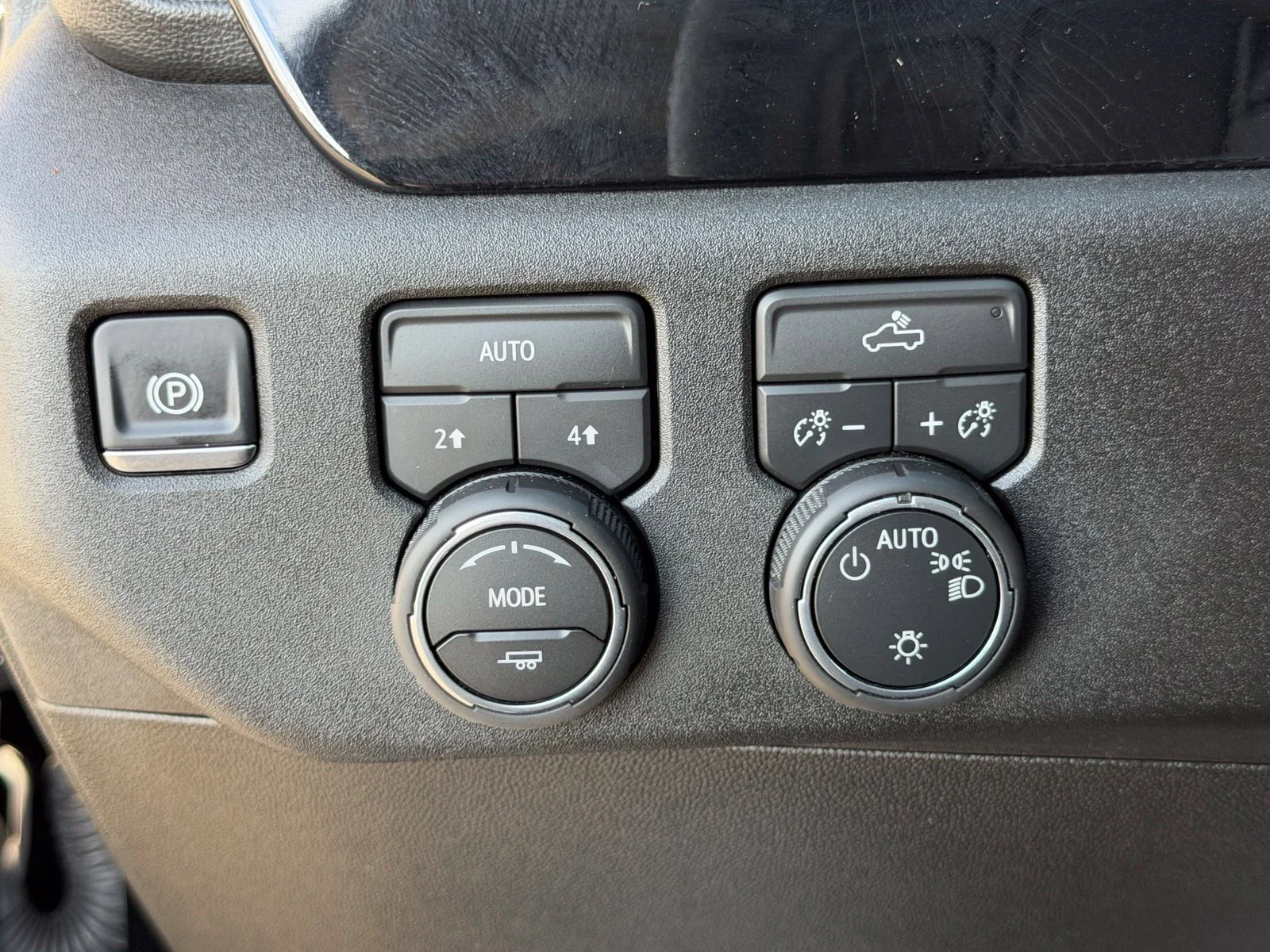 Used 2026 Black Chevrolet LT image 23