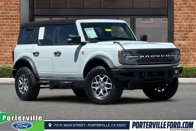 2023 Ford Bronco Badlands