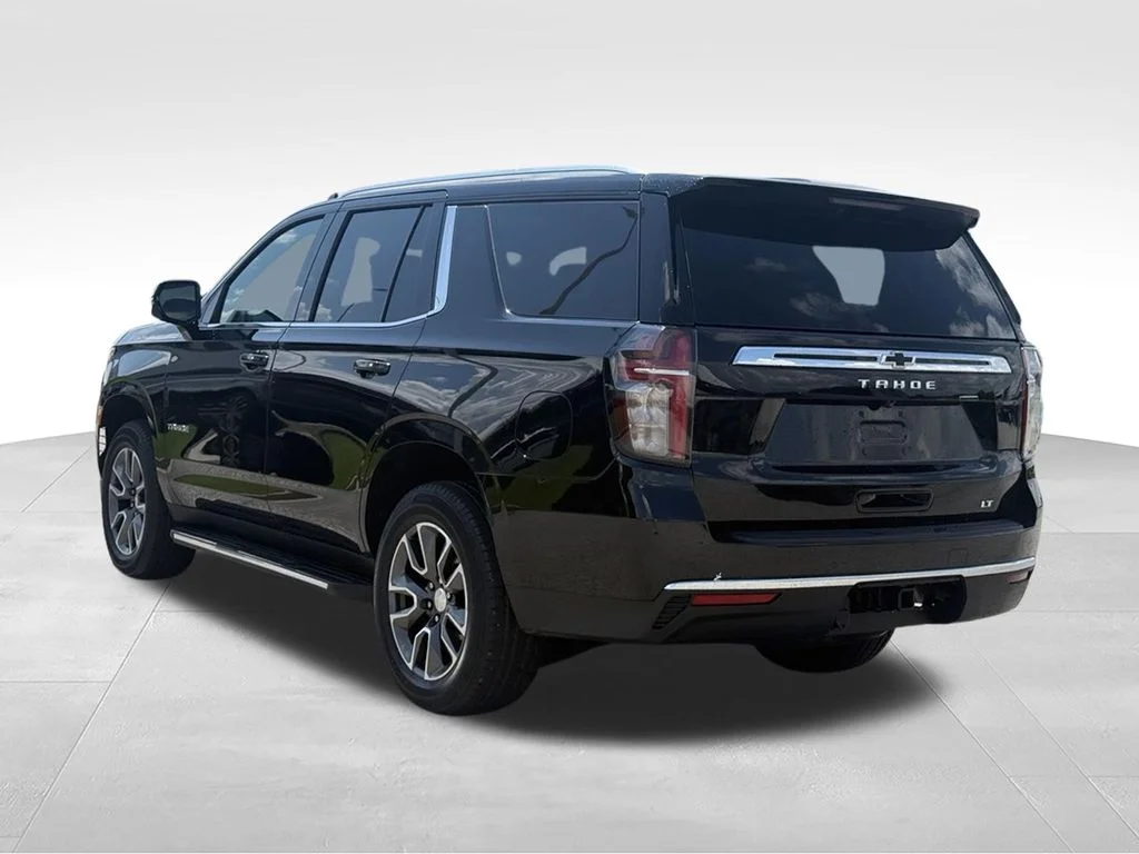 Used 2022 Black Chevrolet LT image 3