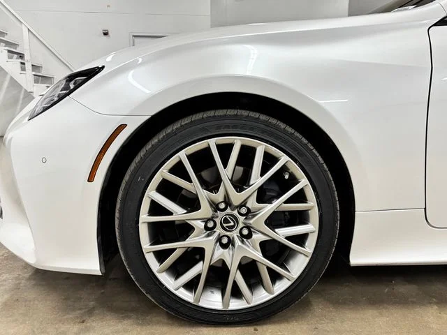 Used 2022 White Lexus 350 image 10