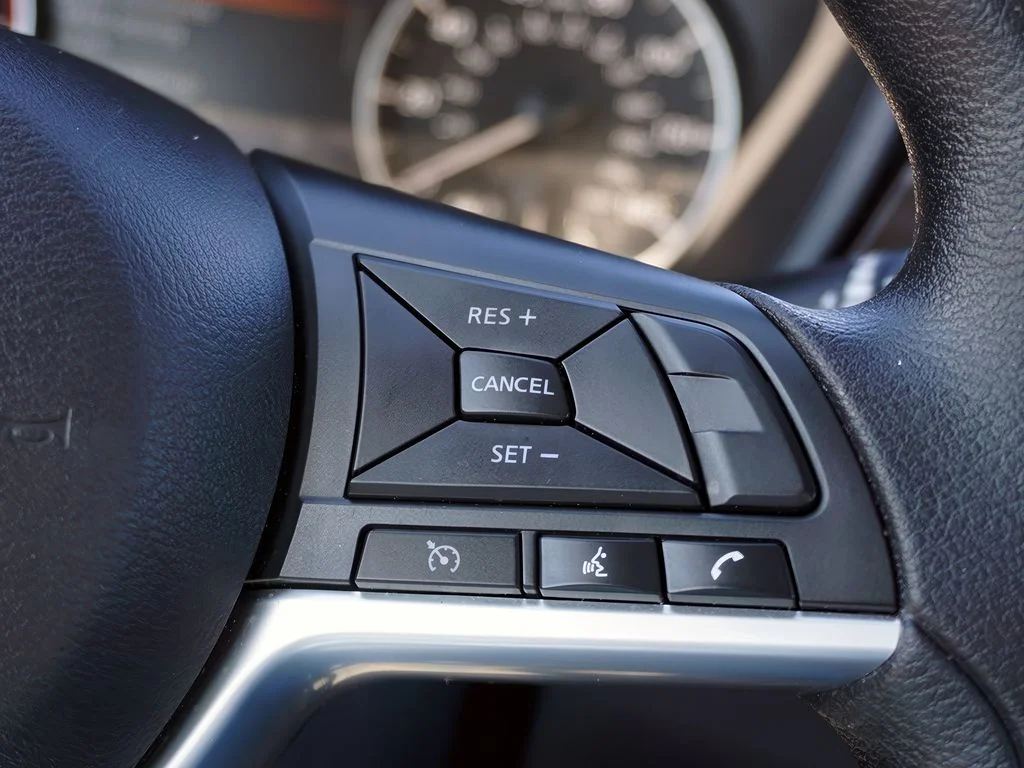 2025 Nissan Altima SV - Photo 25
