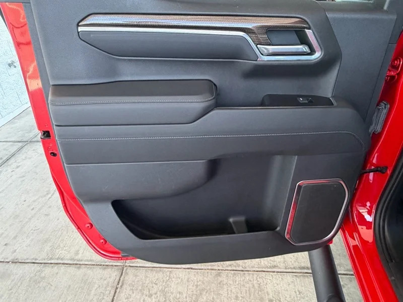 Used 2022 Red Hot Chevrolet RST image 21