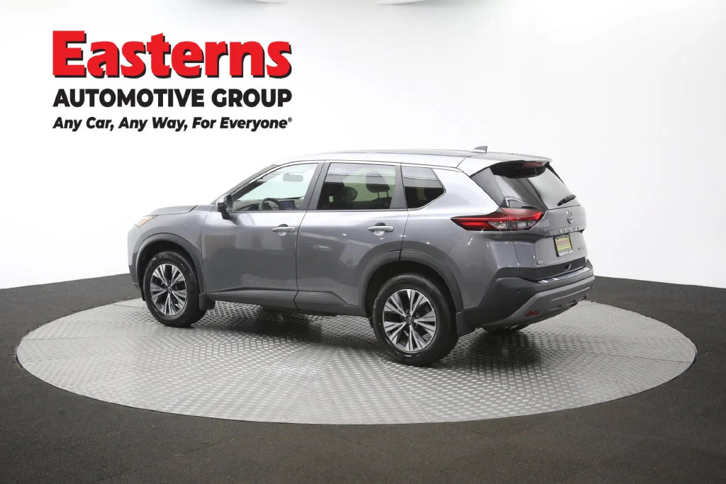 Used 2023 Gray Nissan SV image 65