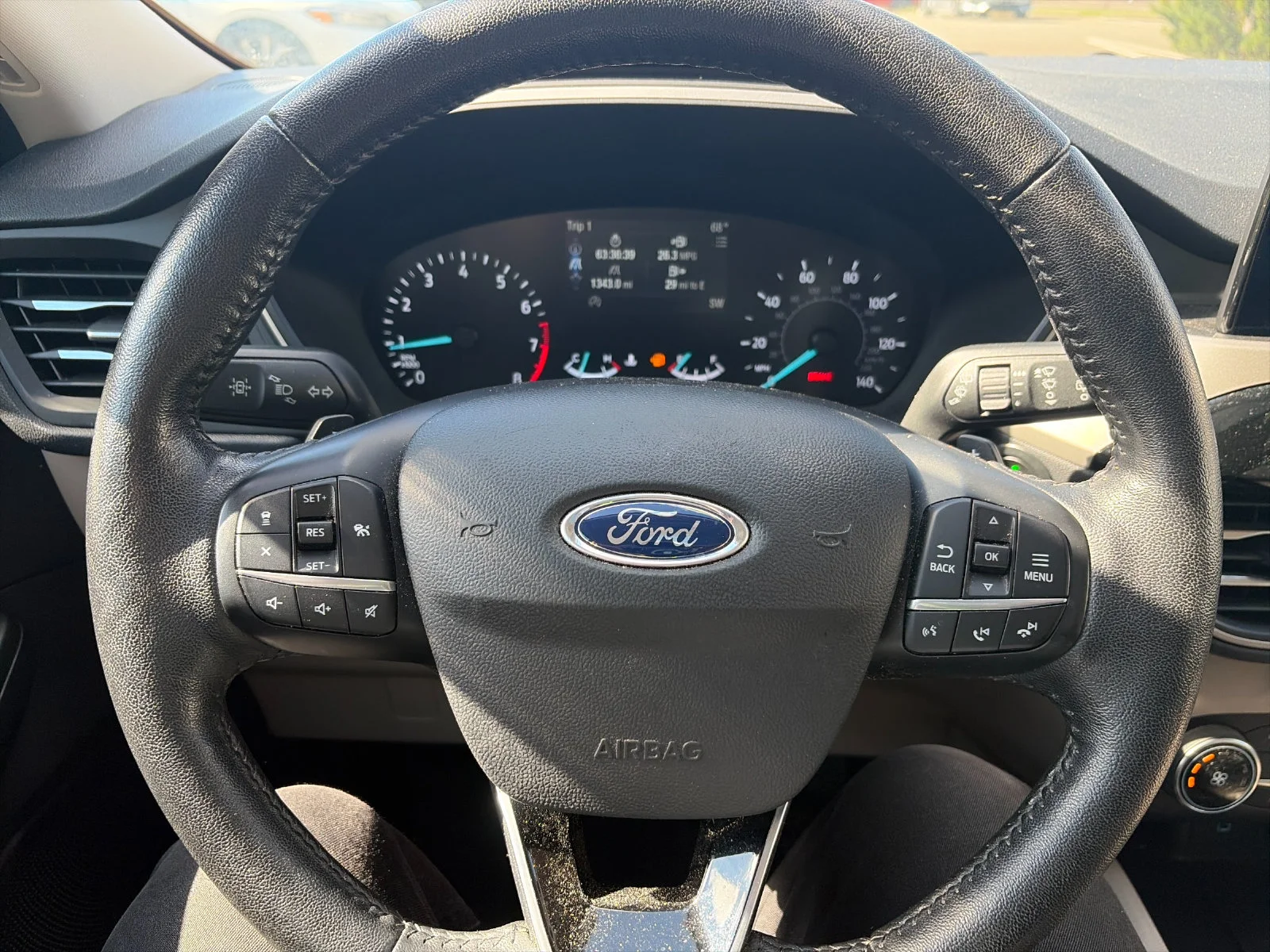 Used 2020 White Metallic Ford SEL image 23