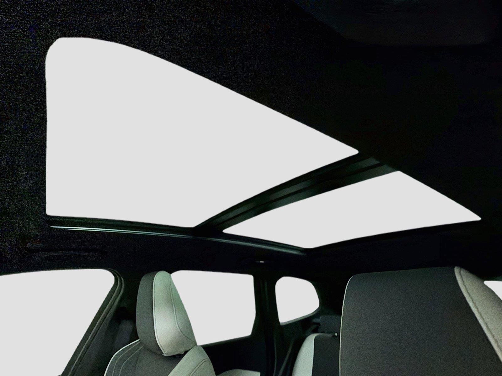New 2027 Mineral White Metallic BMW xDrive28i image 21