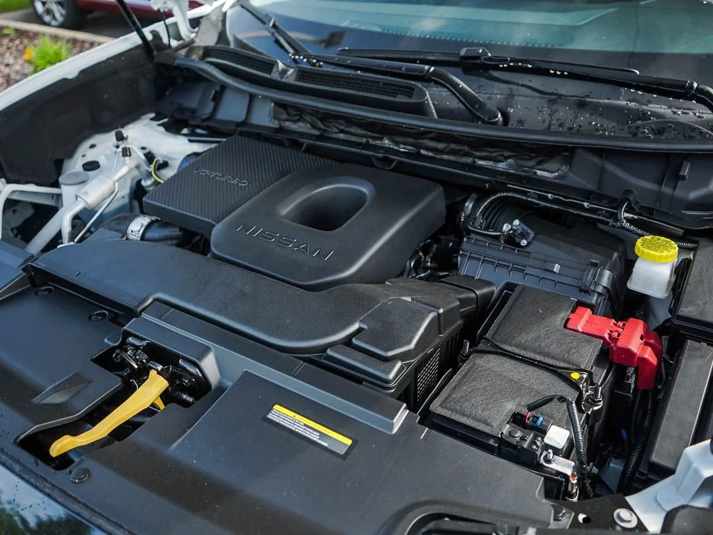 New 2026 Everest White Pearl TriCoat Nissan SL image 7
