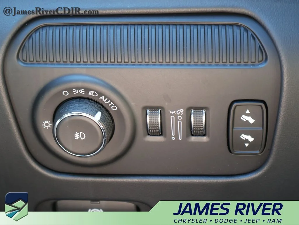 Used 2024 Gray Jeep Series II image 35