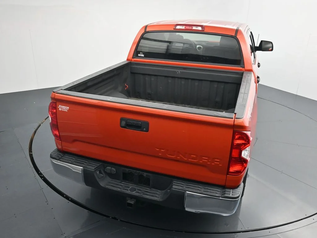 Used 2017 Red Toyota SR5 image 28