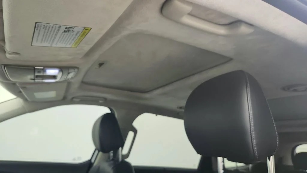 Used 2021 White Kia SX image 15