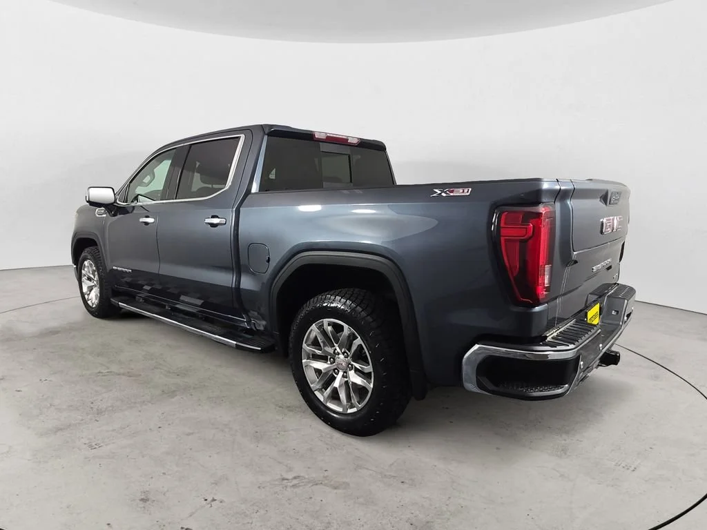 Used 2020 DARK SKY METALLIC GMC SLT image 3