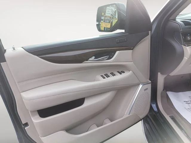 Used 2020 Gray Cadillac Premium image 10