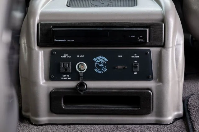 New 2026 Special Exterior Color Chevrolet WT image 10