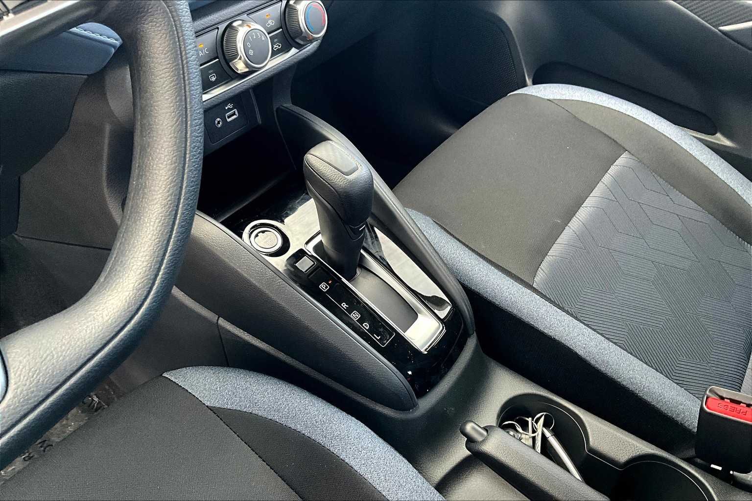 2025 Nissan Versa Sedan SV - Photo 11