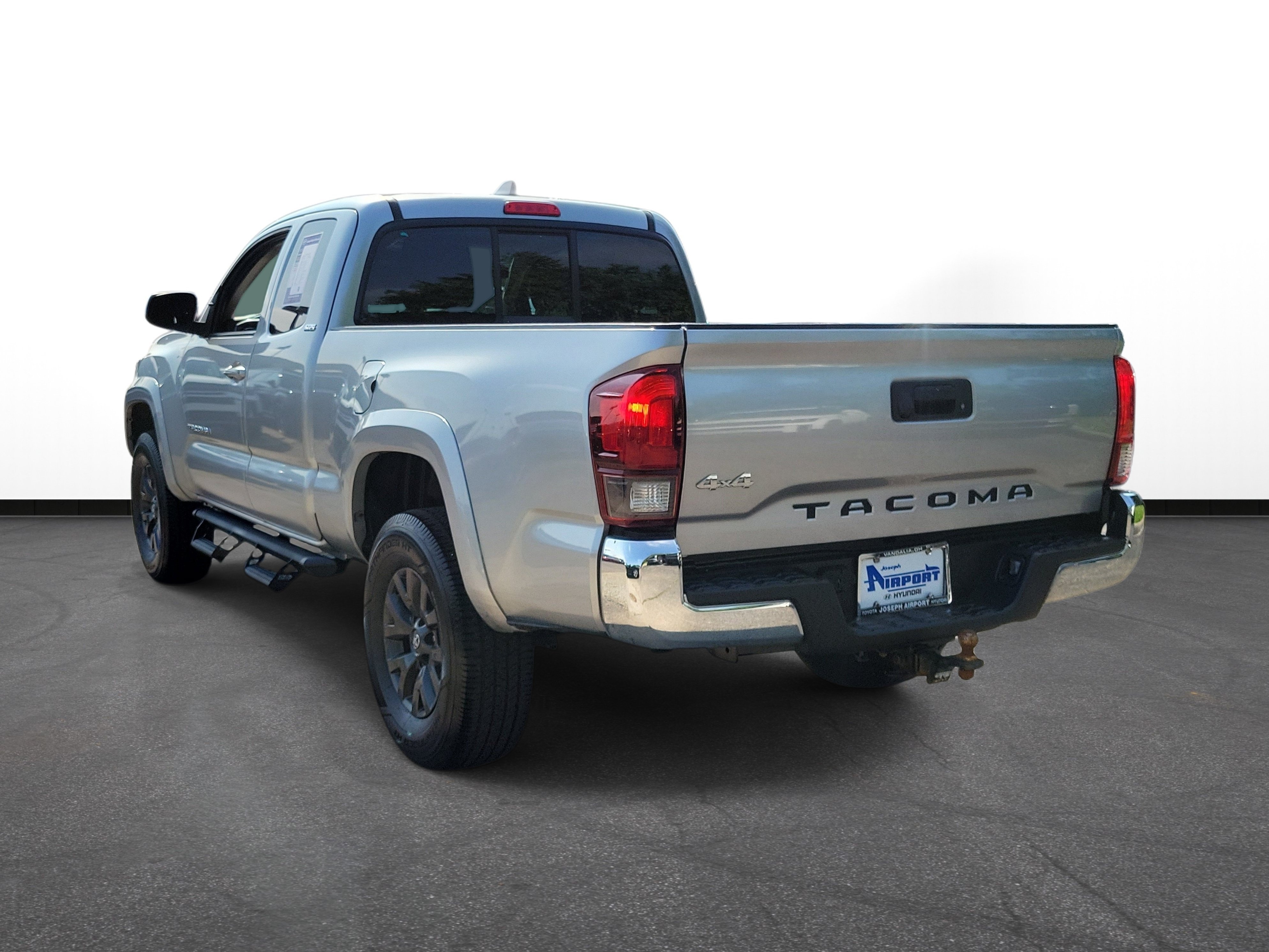 Used 2022 Celestial Silver Toyota SR image 3