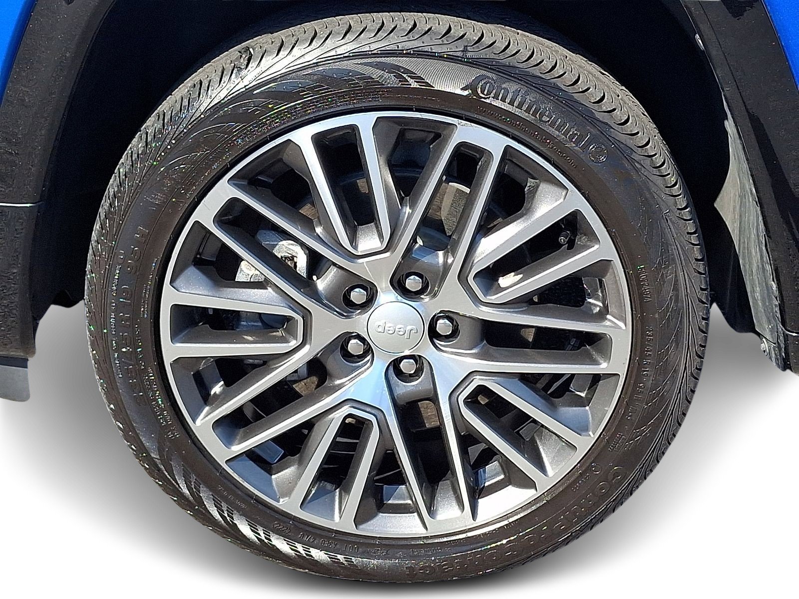 Used 2023 Laser Blue Pearlcoat Jeep Limited image 7