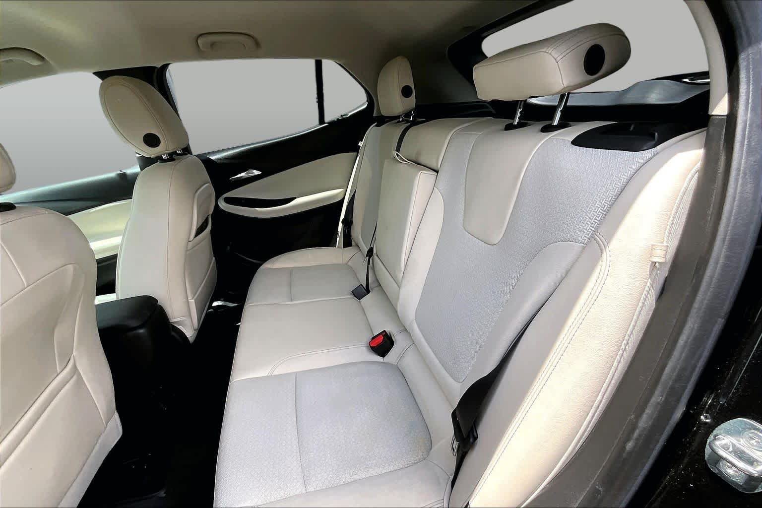 Used 2023 Ebony Twilight Metallic Buick Select image 21