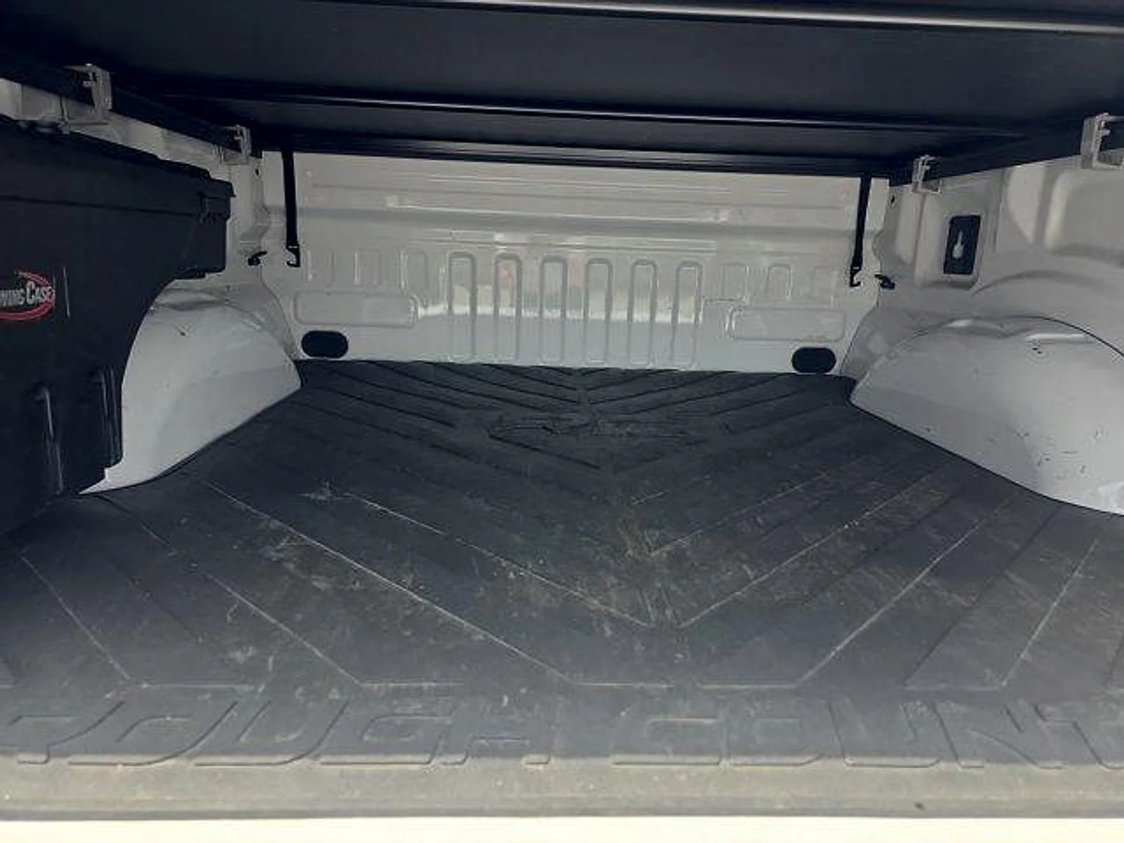 Used 2021 Oxford White Ford XLT image 5