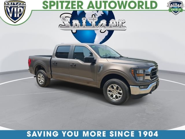 Used 2023 Stone Gray Metallic Ford XLT image 2