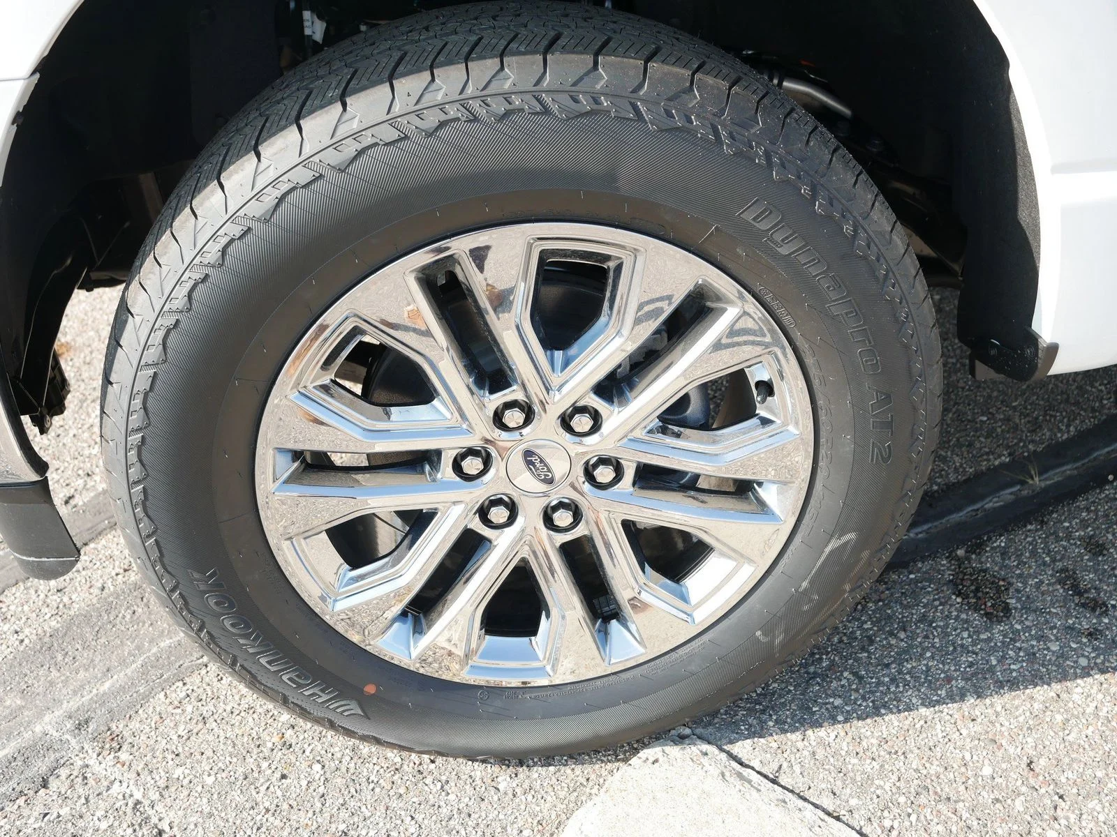2025 Ford F-150 Lariat - Photo 10