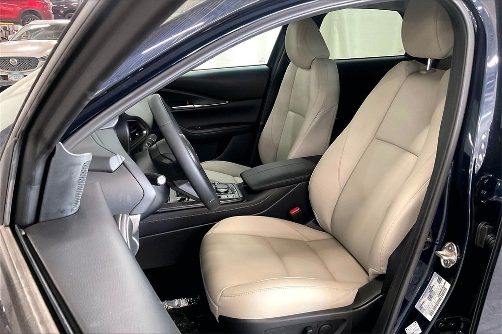 2026 MAZDA CX-30 - Image 8