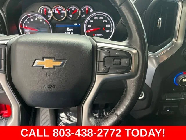 Used 2019 Red Chevrolet LT image 17
