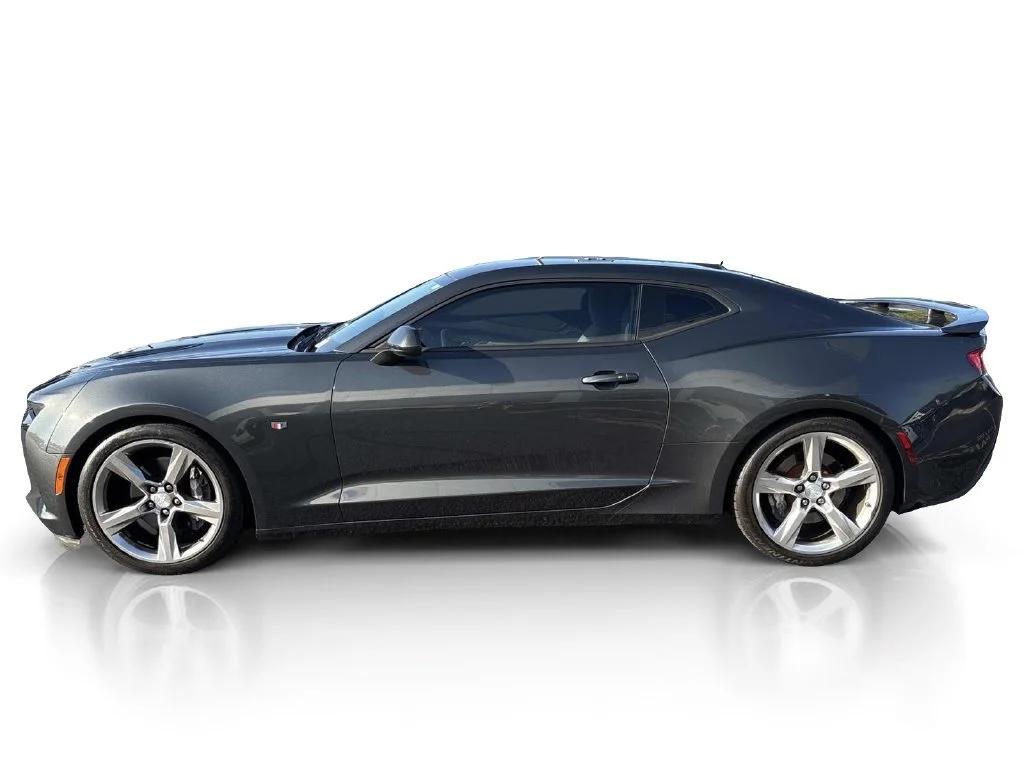 Used 2016 NIGHTFALL GRAY METALLIC Chevrolet 2SS image 8