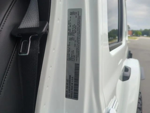 Used 2025 White Jeep Rubicon X image 26