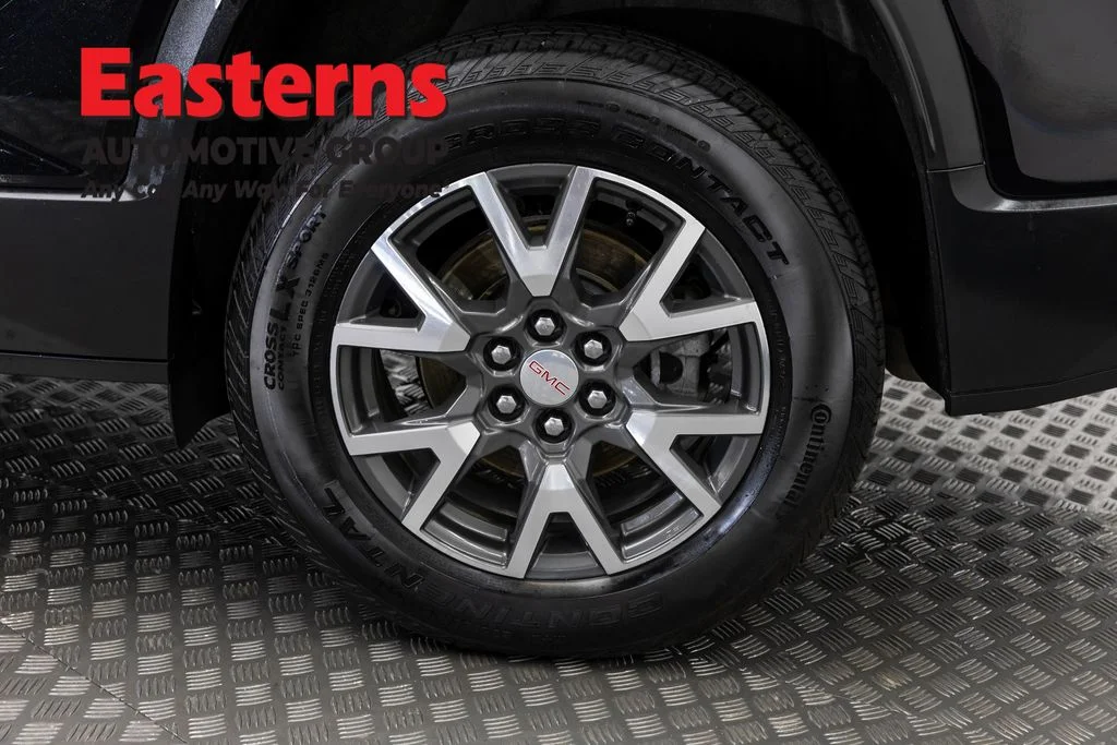 Used 2023 Black GMC SLE image 35