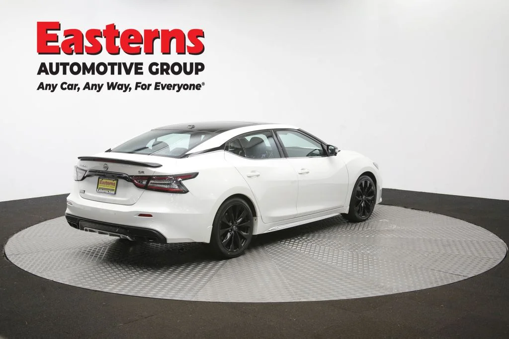 Used 2023 White Nissan SR image 45