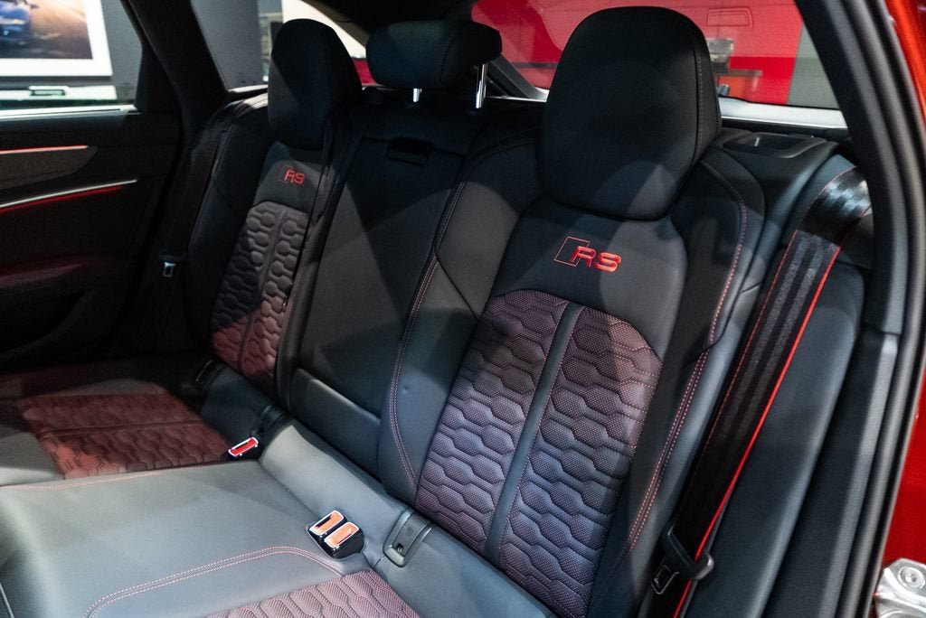 Used 2025 Grenadine Red Metallic Audi 4.0T image 33