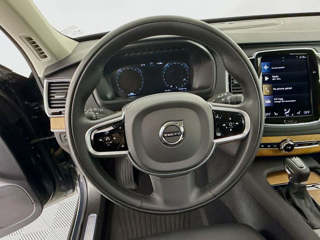 Used 2022 Gray Metallic Volvo T6 Momentum image 12