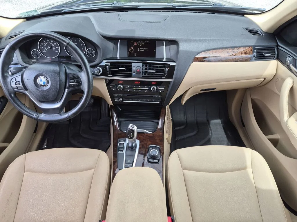 Used 2016 Black BMW sDrive28i image 29