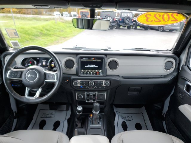 Used 2023 Silver Jeep Sahara 4xe image 17