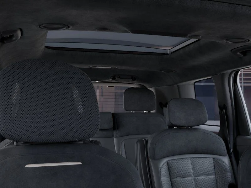 New 2027 Panthera_Metal Kia SX Prestige image 26