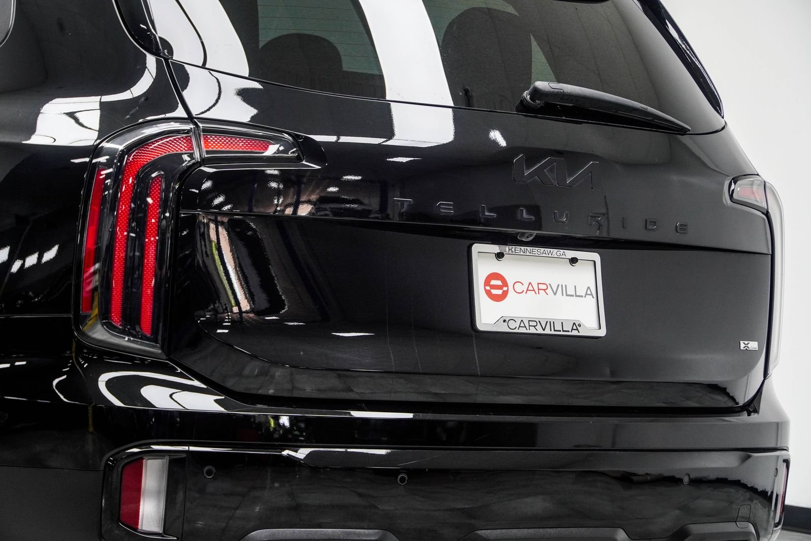 Used 2025 Black Kia EX X-Line image 14