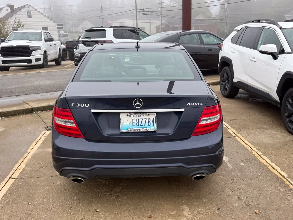 Used 2013 Blue Mercedes-Benz C 300 image 7