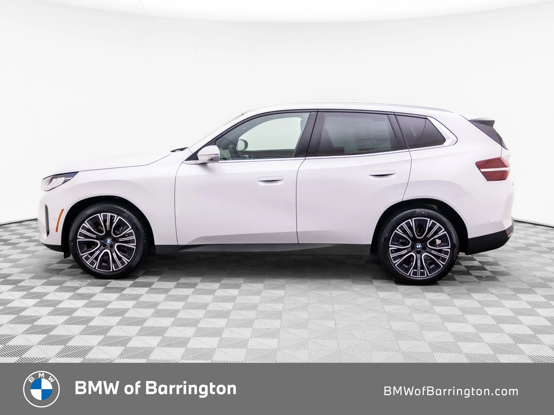 New 2026 White BMW 30 xDrive image 2