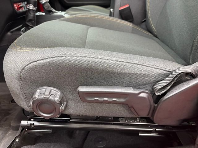 2025 Jeep Wrangler 4xe Willys 4XE - Photo 13