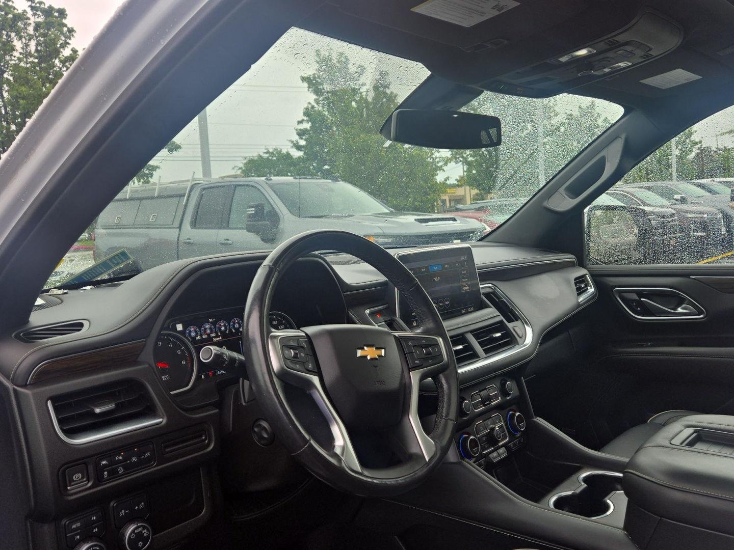 Used 2021 Summit White Chevrolet Premier image 2